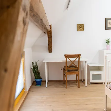 Apartma Timeless Barn *
